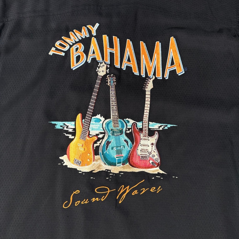 Tommy Bahama Sound Waves Silk Camp Shirt Guitar Graphic Black Mens Medium M Rare